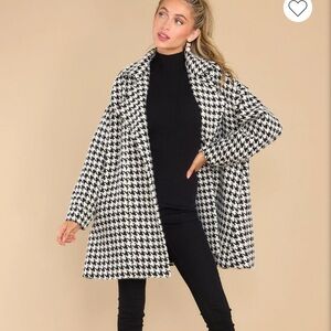 Stylish Black and White Houndstooth Women's Coat - Red Dress Boutique